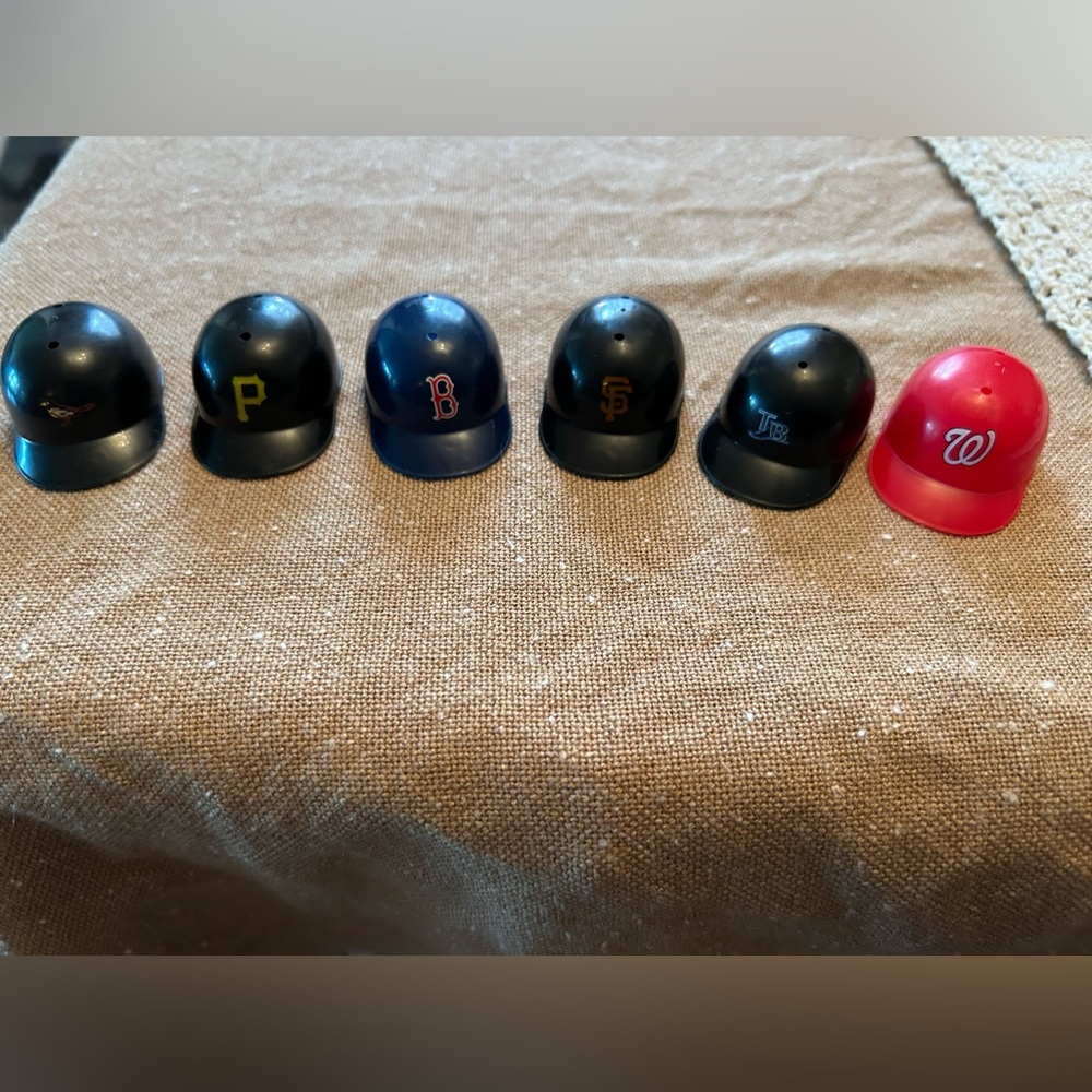 Mini MLB baseball batting helmets bundle of 6